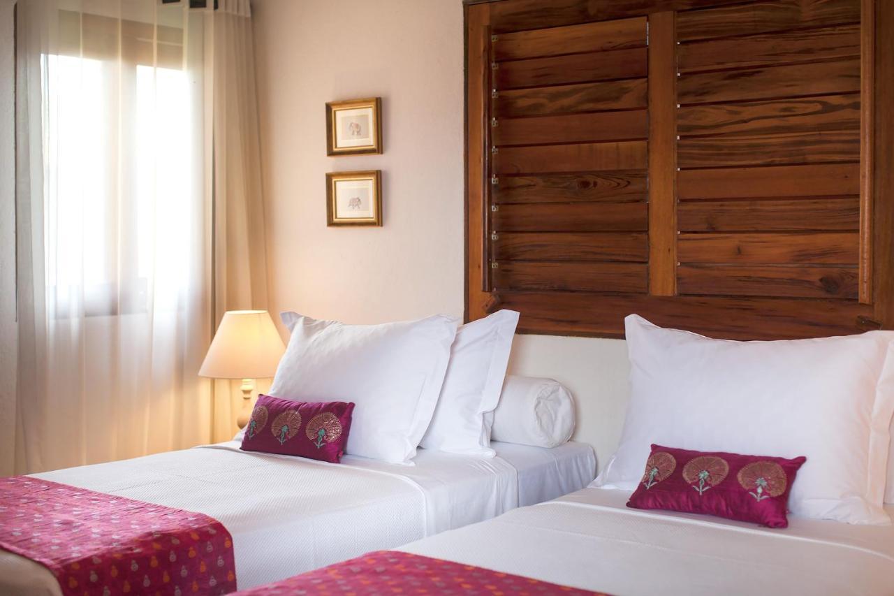 Zorah Beach Hotel ตรายรี ภายนอก รูปภาพ